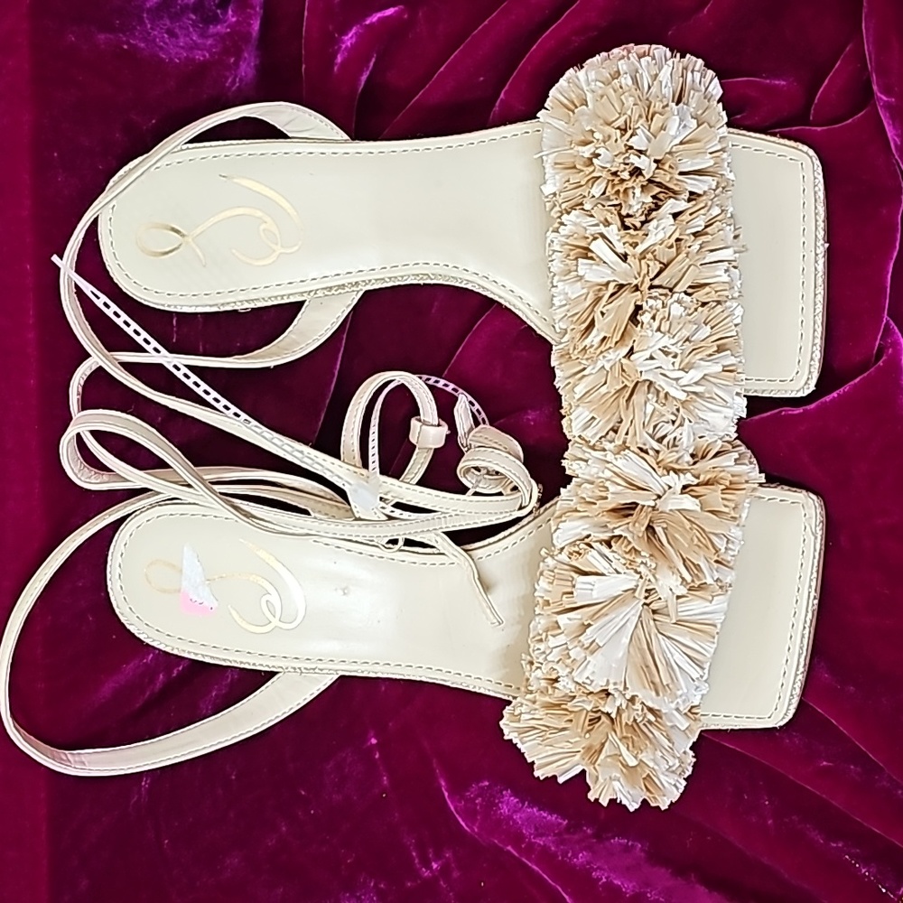 Sandals - Picture 3 of 6
